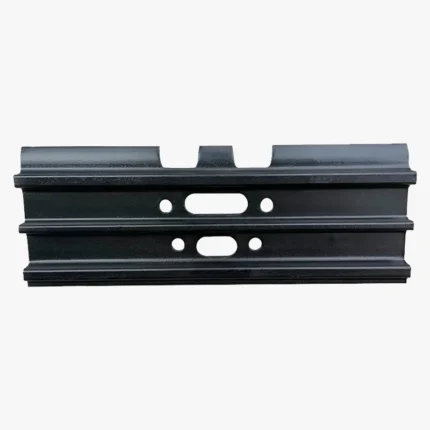 e70b-crawler-shoe-plates-2